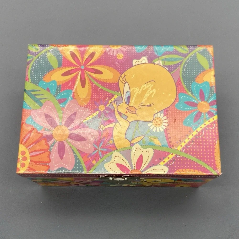 2000 Looney Tunes Tweety Bird Musical Jewelry box 3.2